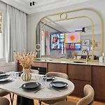 דירה Interior Design - 6p-2br - Tour Eiffel פריז