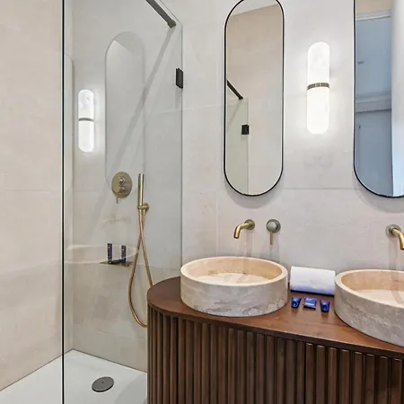 Interior Design - 6p-2br - Tour Eiffel Daire *